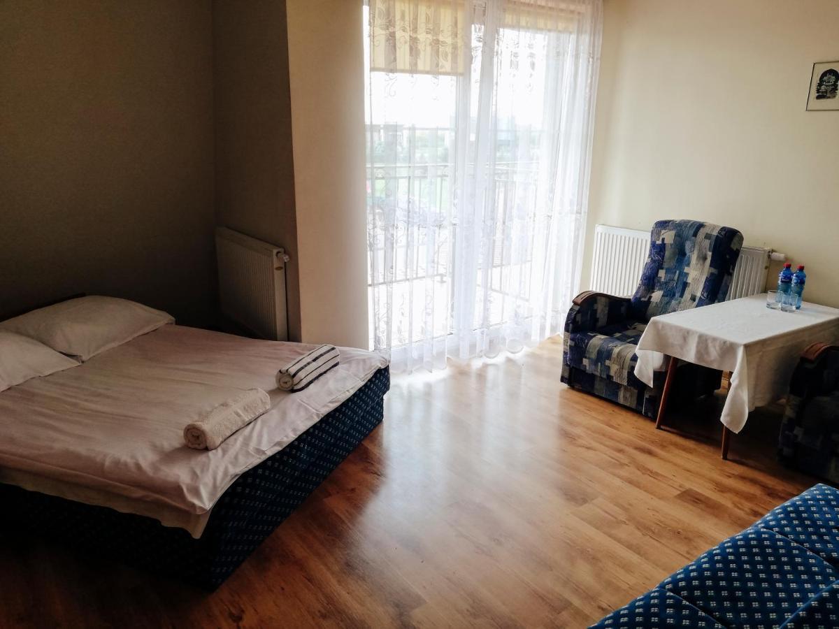 Zajazd Dolina Sadosiow Godkowo Exterior foto